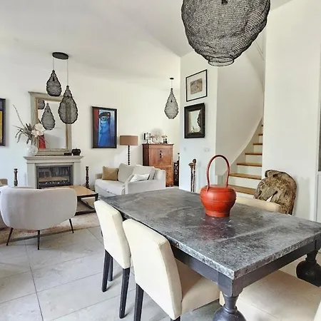 La Turquoise A 250m De La Clim Parking Wifi! Tatil Evi